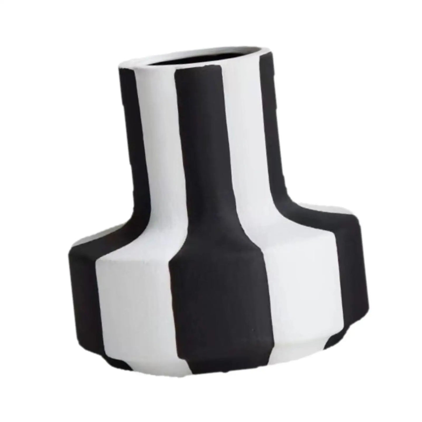 Monochrome Vessel