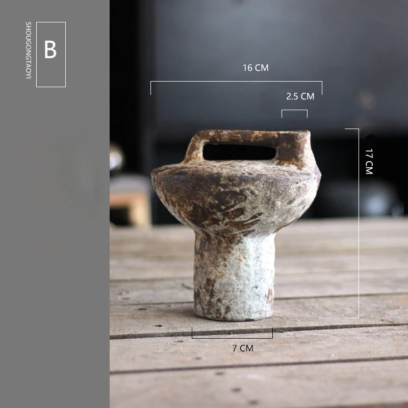 Organic Loop Vases