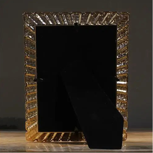 Aurelia Ray Frame