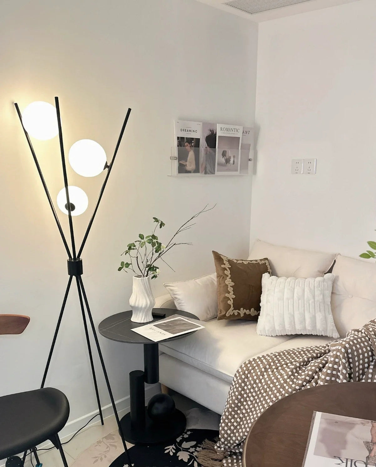 Orbit Tripod Lamp