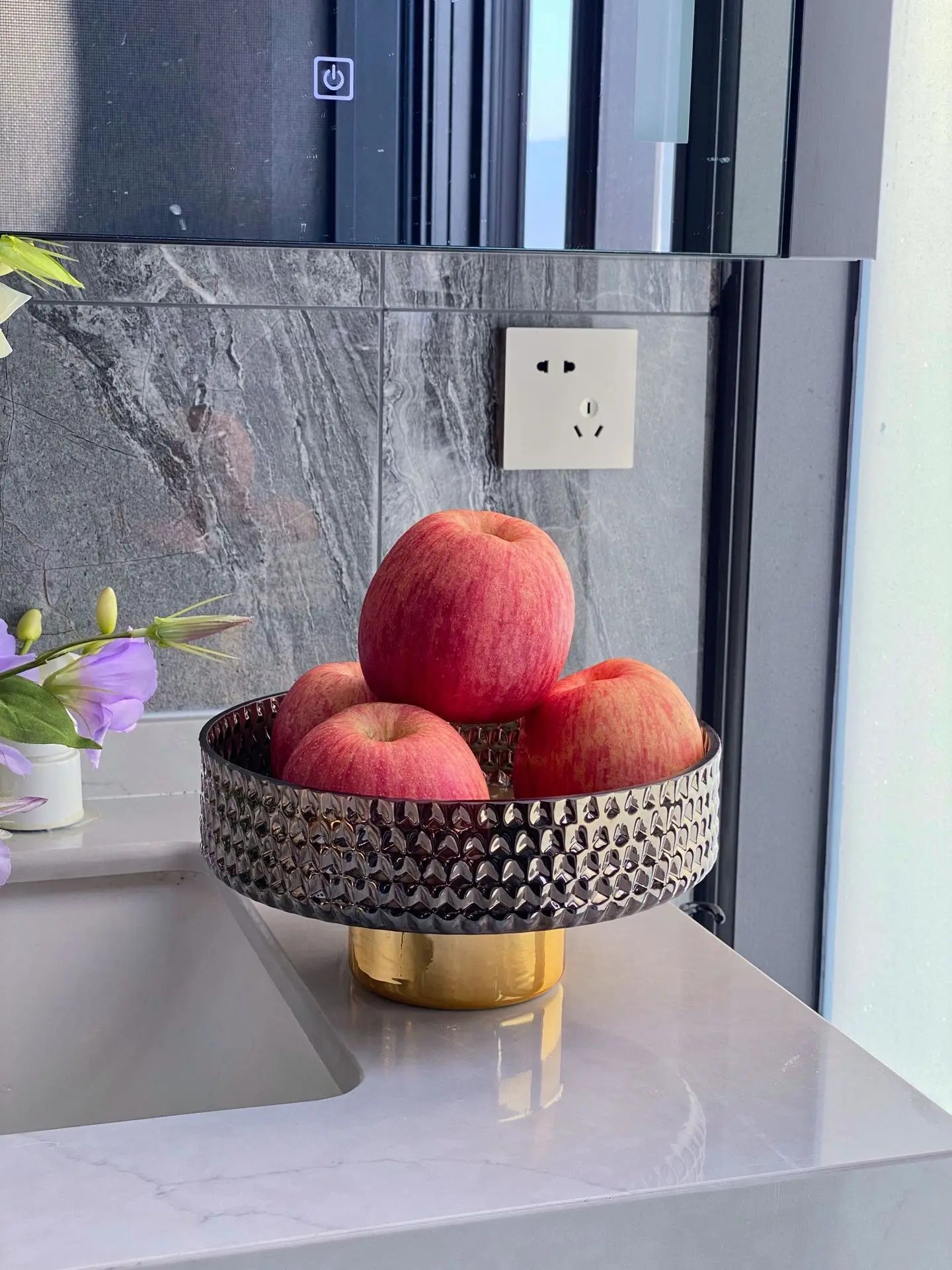 Golden Grid Vase Collection