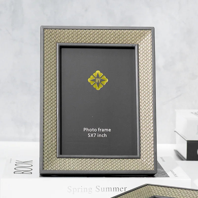 Intreccio Leather Frame