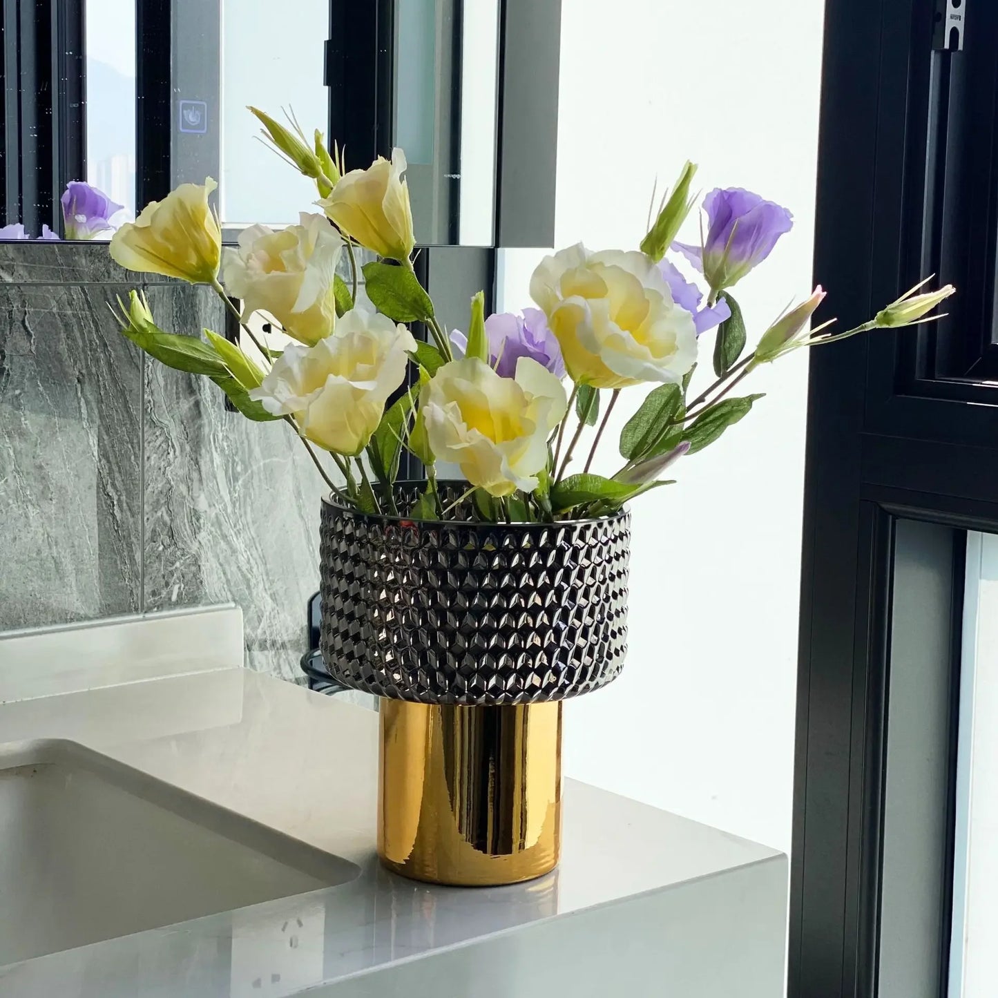 Golden Grid Vase Collection