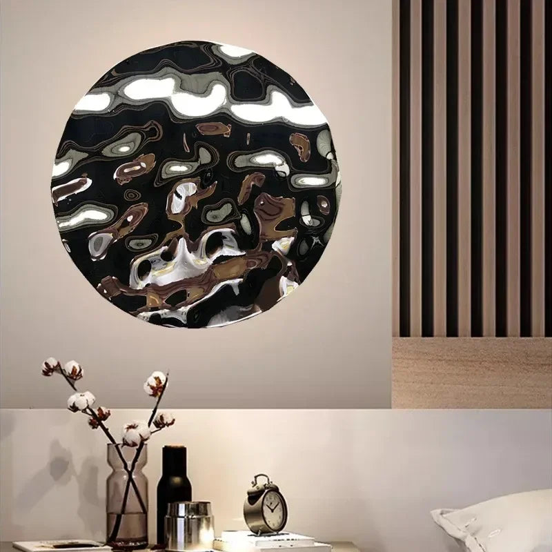 Liquid Mirror
