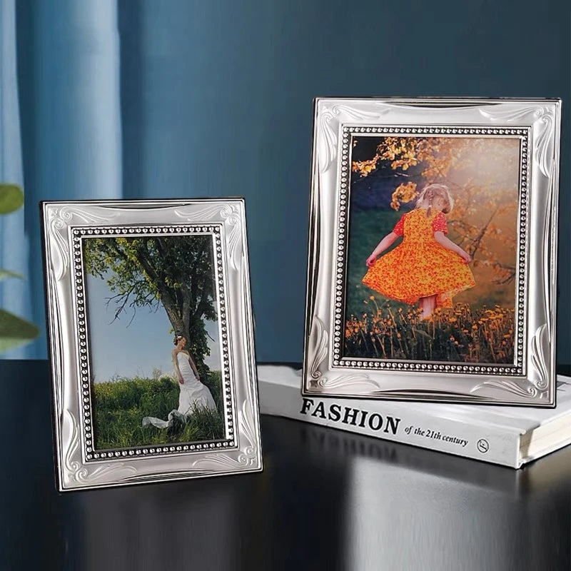 Fleur Scroll Frame