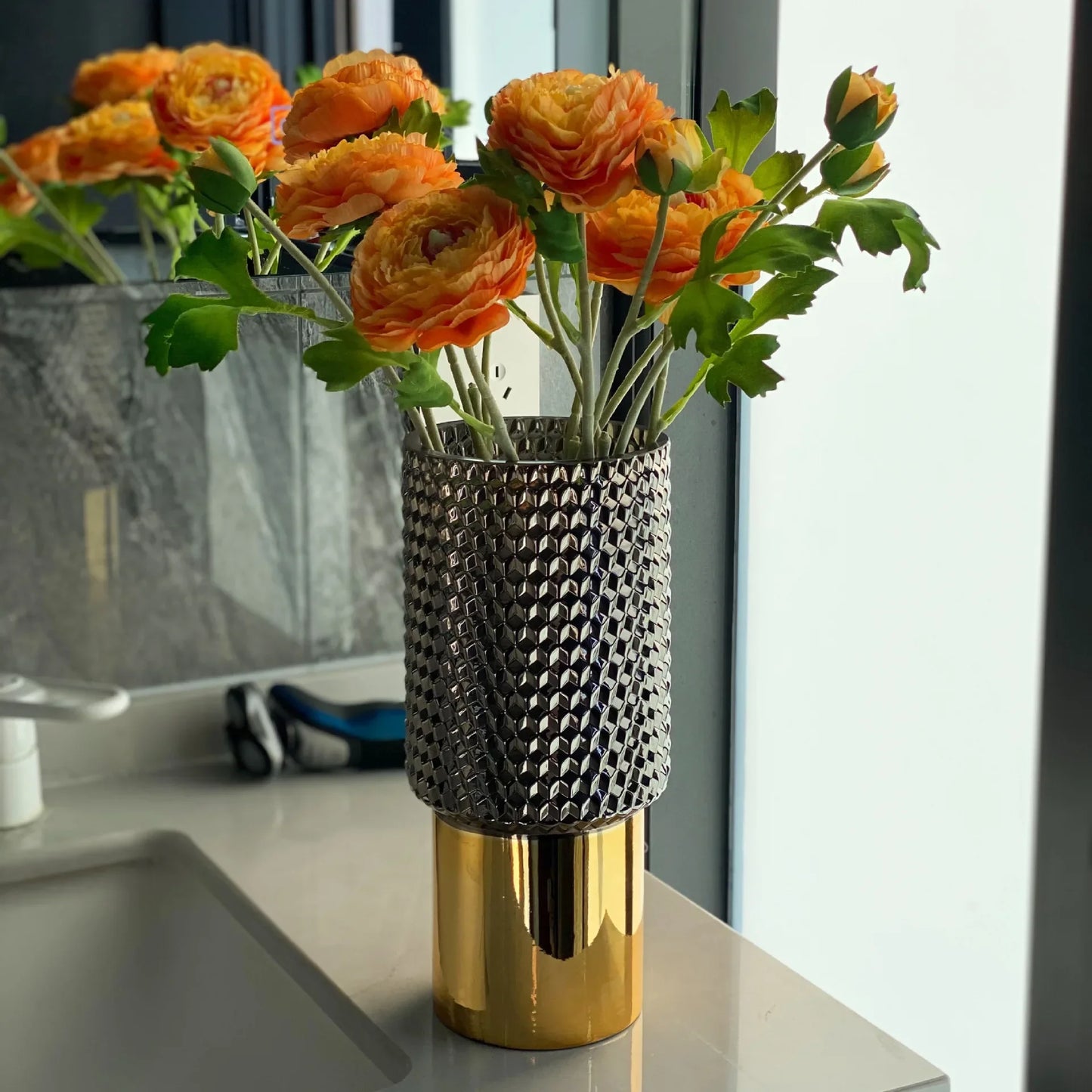 Golden Grid Vase Collection