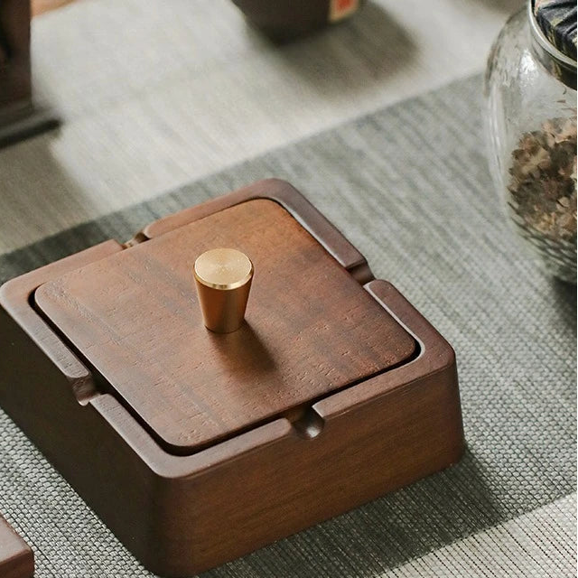 Covert Lidded Ashtray