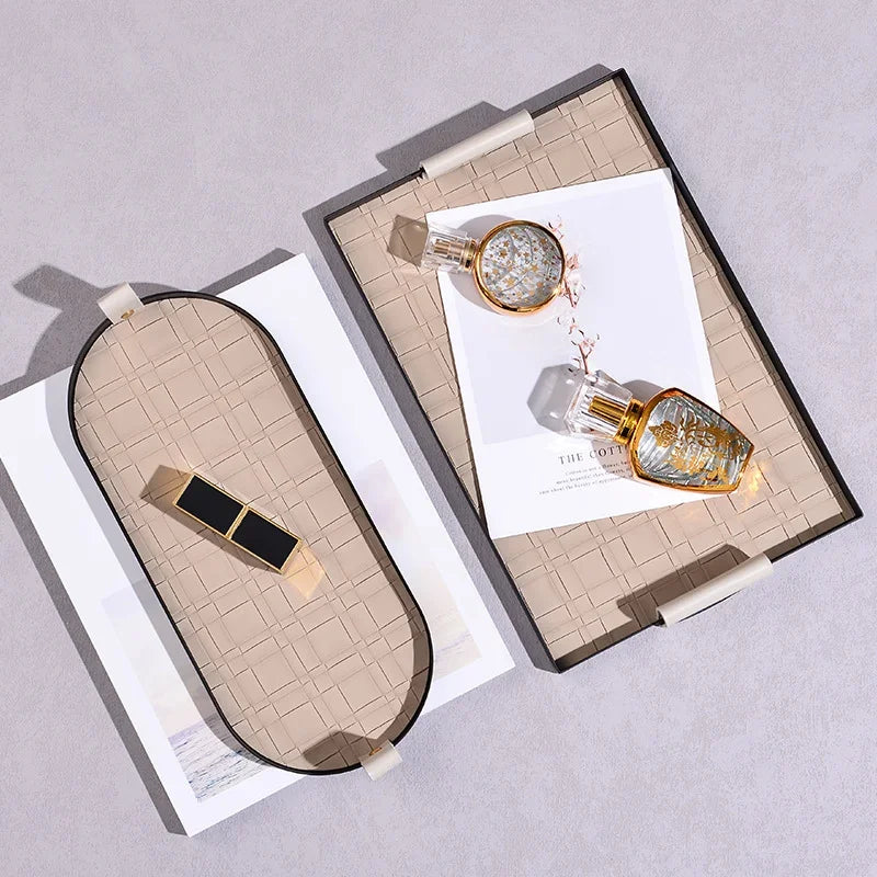 Plait Leather Catchall