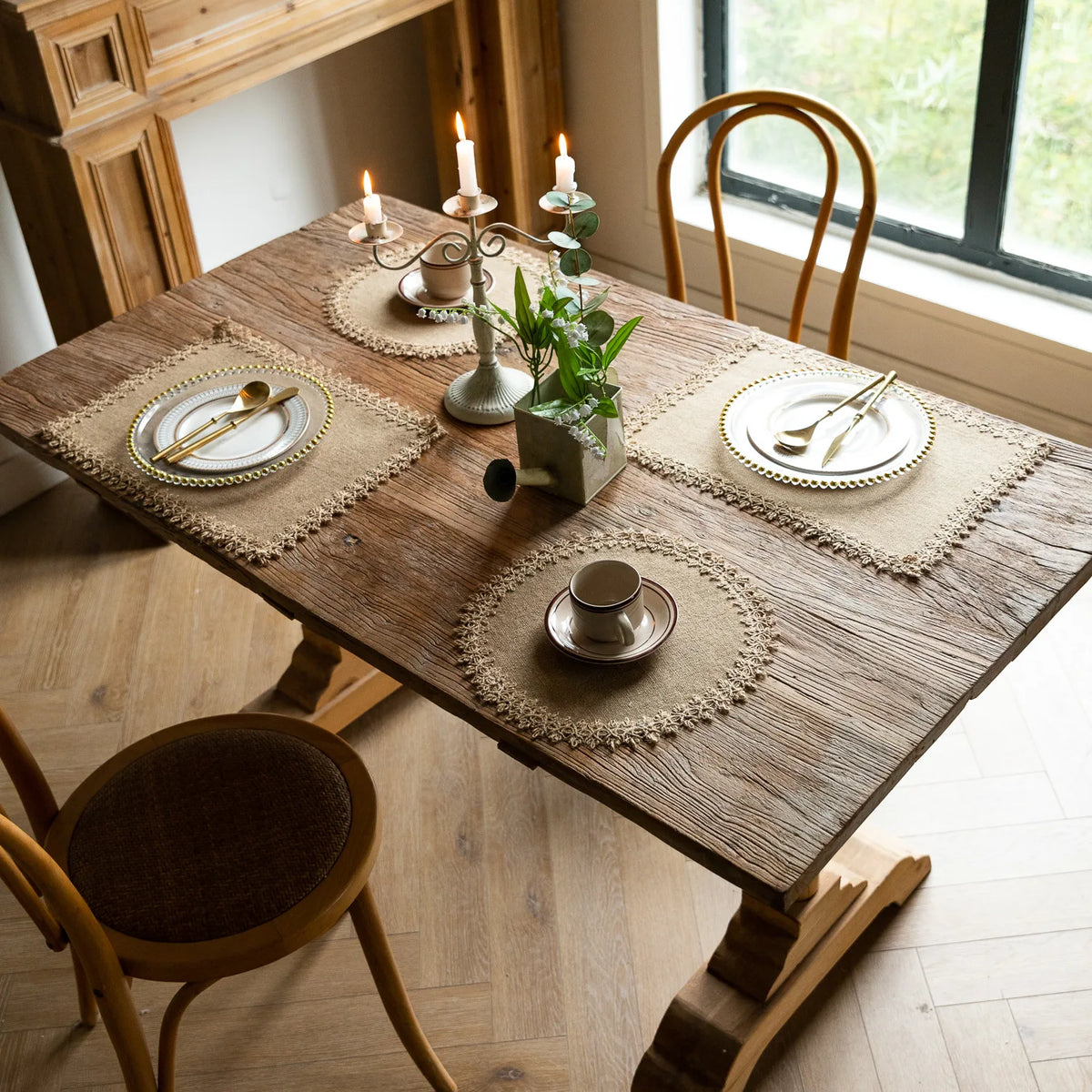 Cottage Lace Placemats