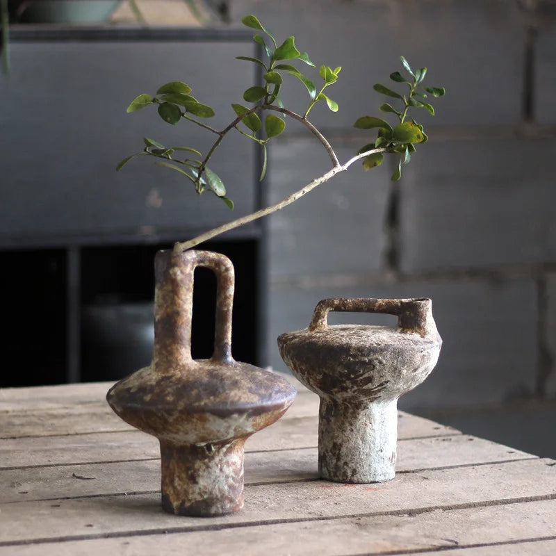 Organic Loop Vases