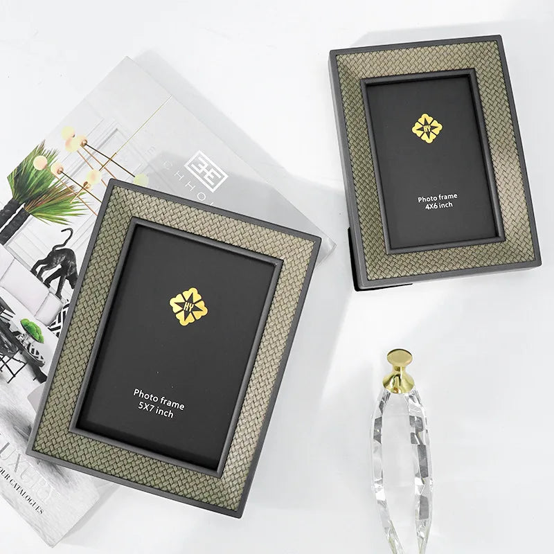 Intreccio Leather Frame