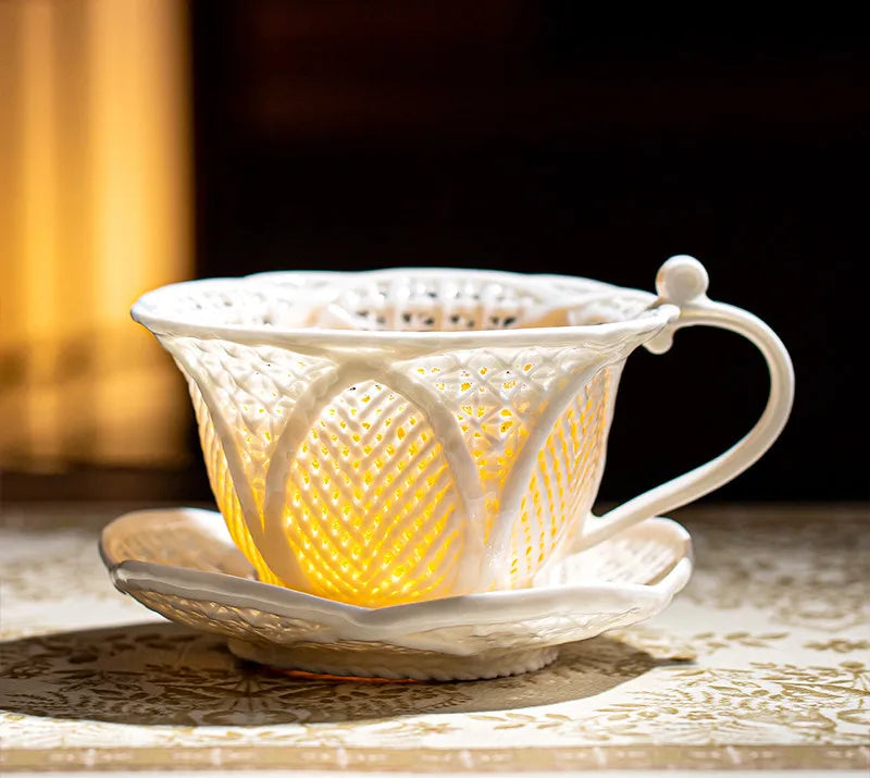 Broderie Porcelain Cup